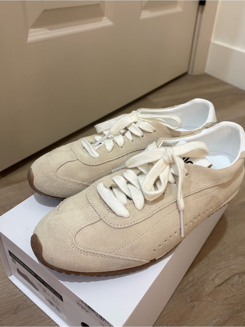 ALO Yoga Women's Suede Low-Profile Sneaker in Beige and White - Picture 2 of 4